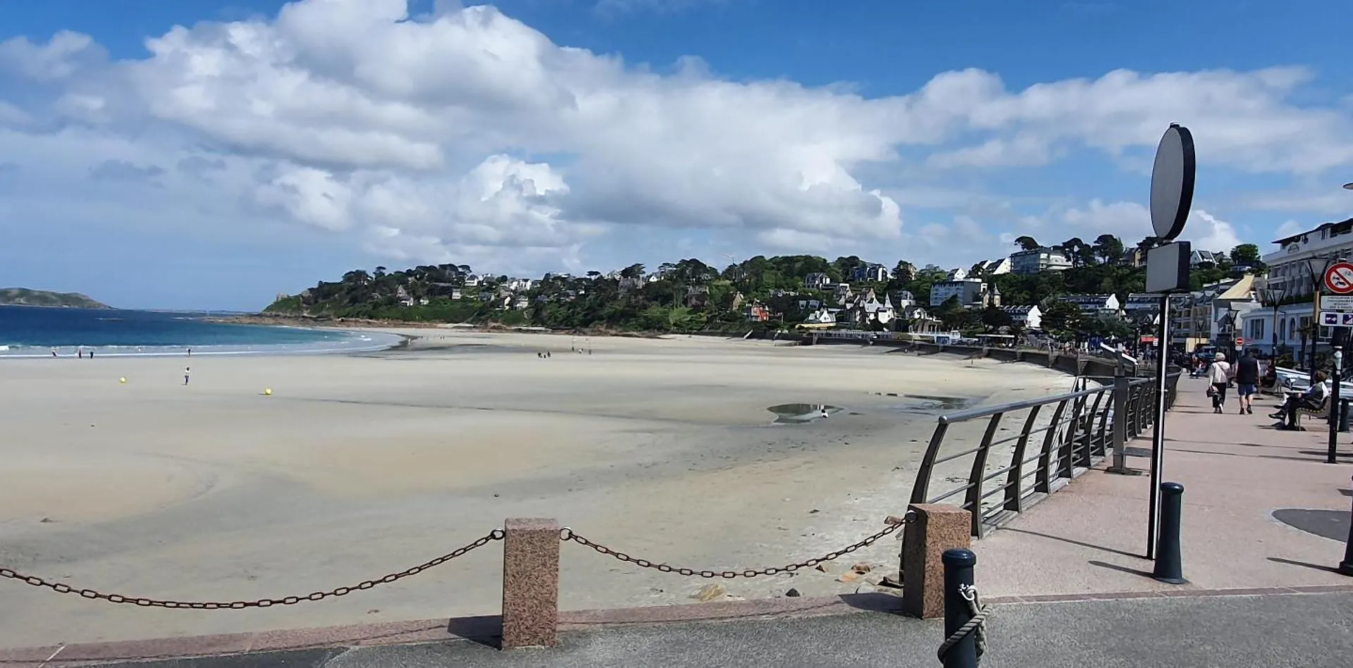 Apartman Plage A Pied, Avec Parking Et Balcon Perros-Guirec